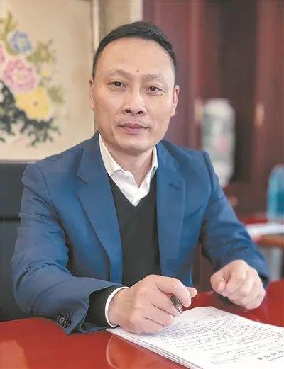 創 和 闖 是開拓者的最好寫照 35名 江商 受表彰