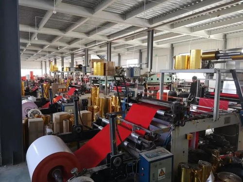 他手握春聯市場近半壁江山，一天發貨超千箱，年銷數千萬元